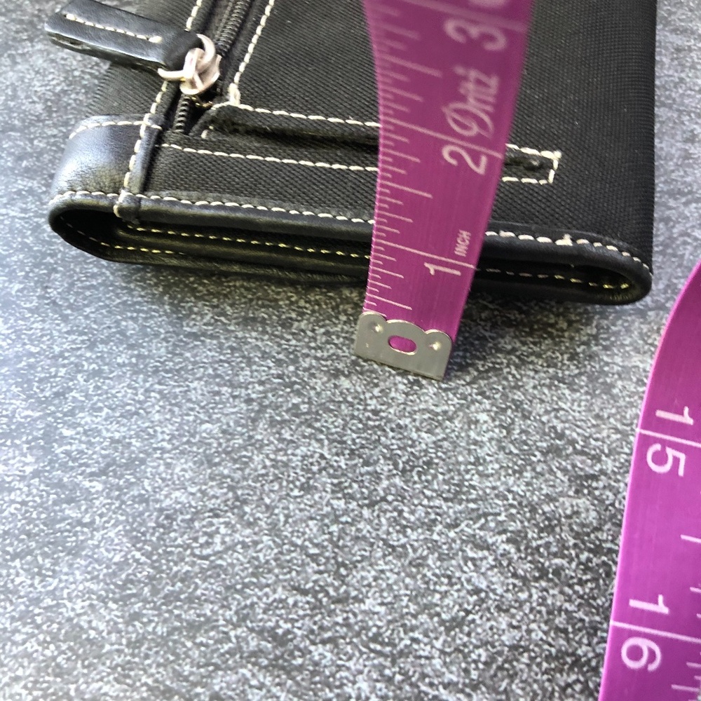Black Wallet - Picture 5 of 7